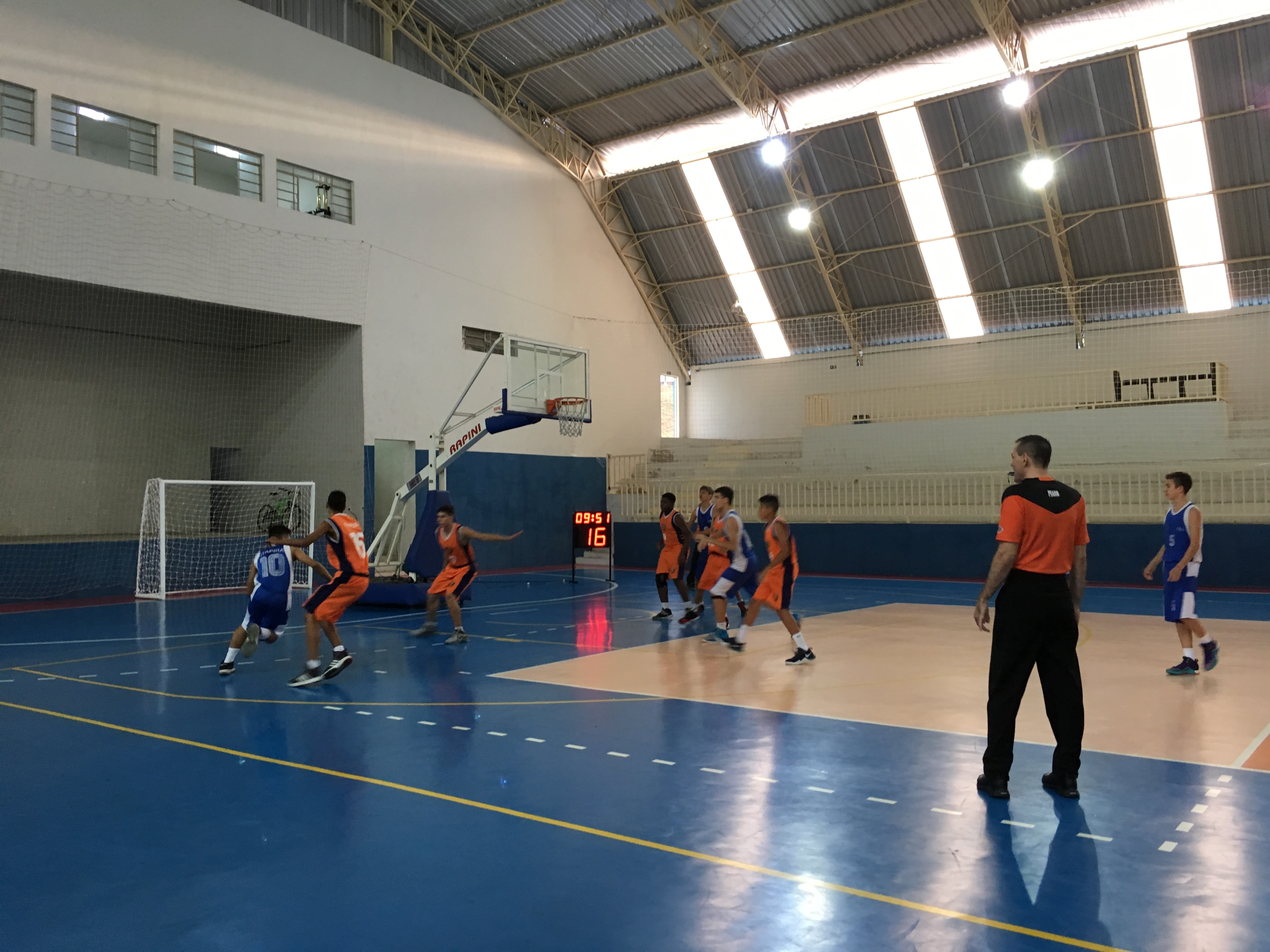 IMG_0243 Basquete masculino Sub-15 não consegue superar Itapira e sofre segunda derrota