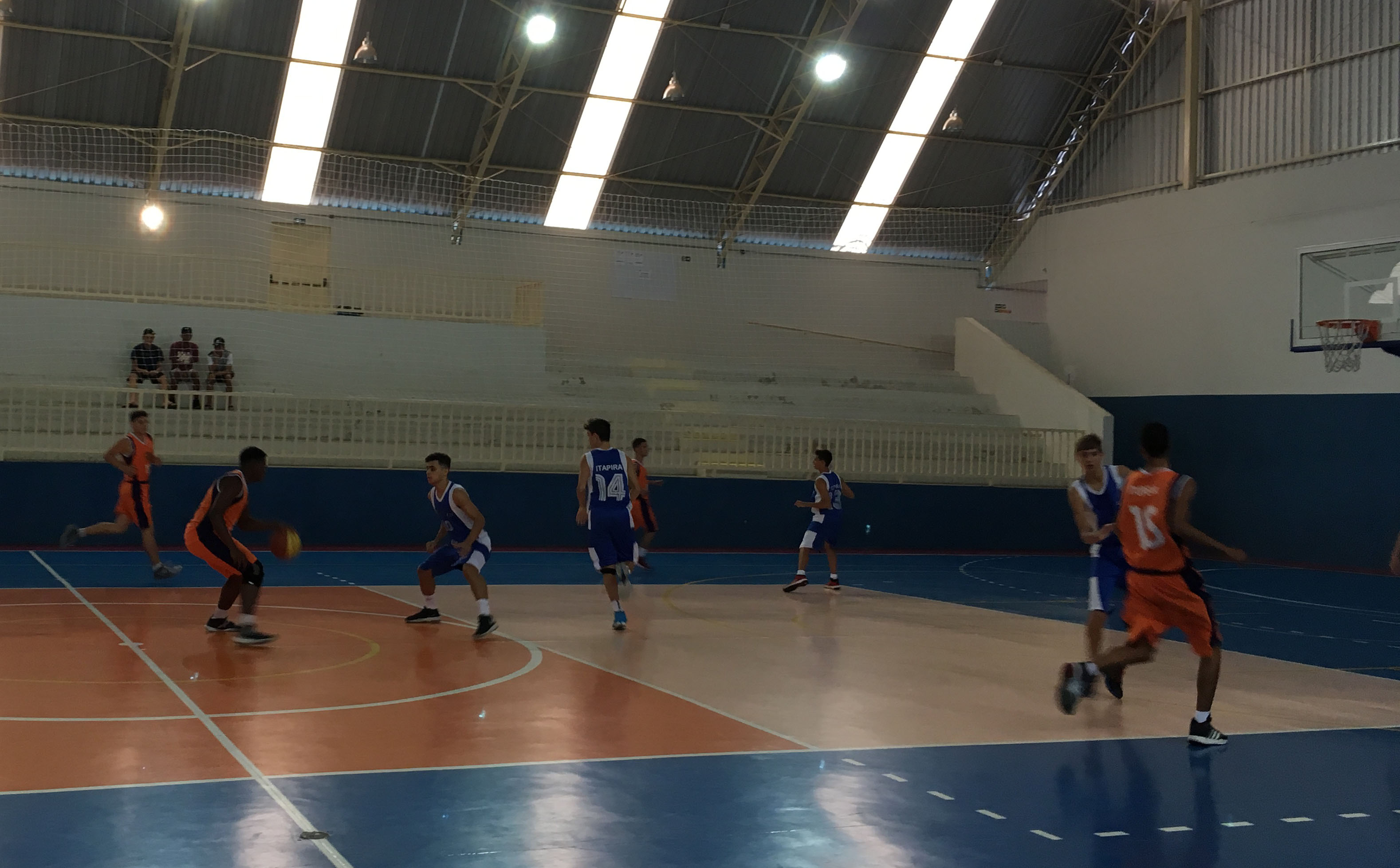 IMG_0246 Basquete masculino Sub-15 não consegue superar Itapira e sofre segunda derrota