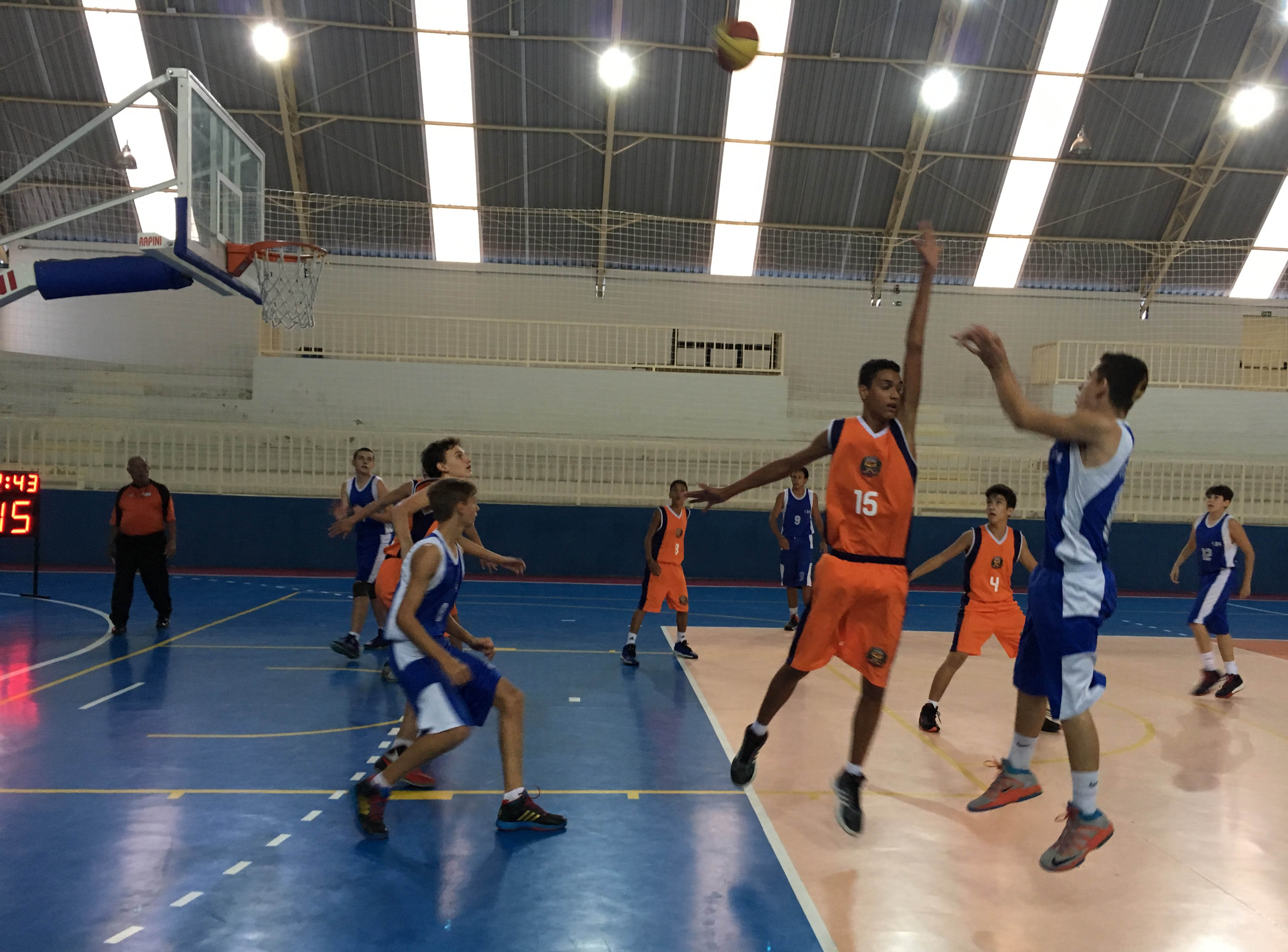 IMG_0260 Basquete masculino Sub-15 não consegue superar Itapira e sofre segunda derrota
