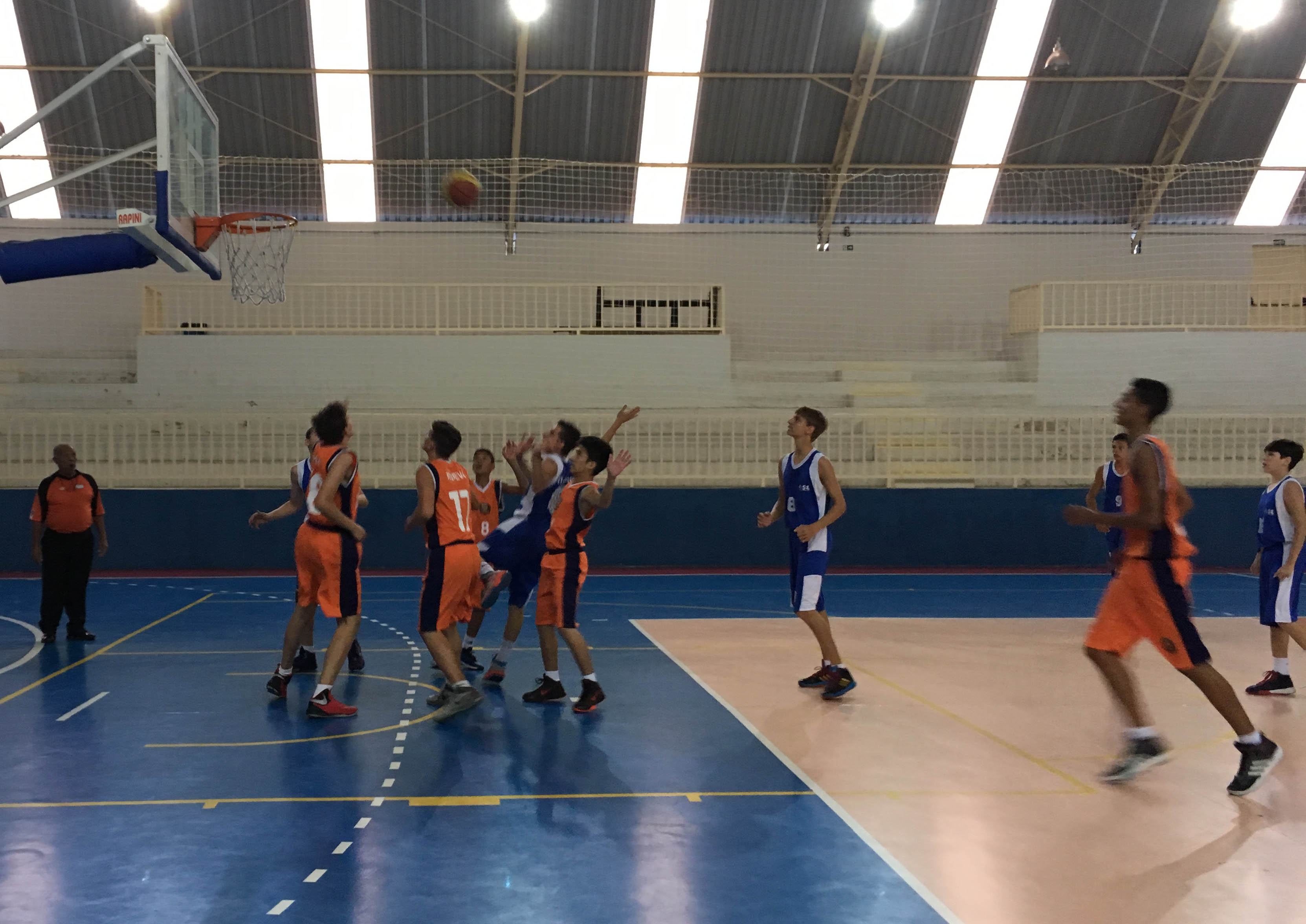 IMG_0261 Basquete masculino Sub-15 não consegue superar Itapira e sofre segunda derrota