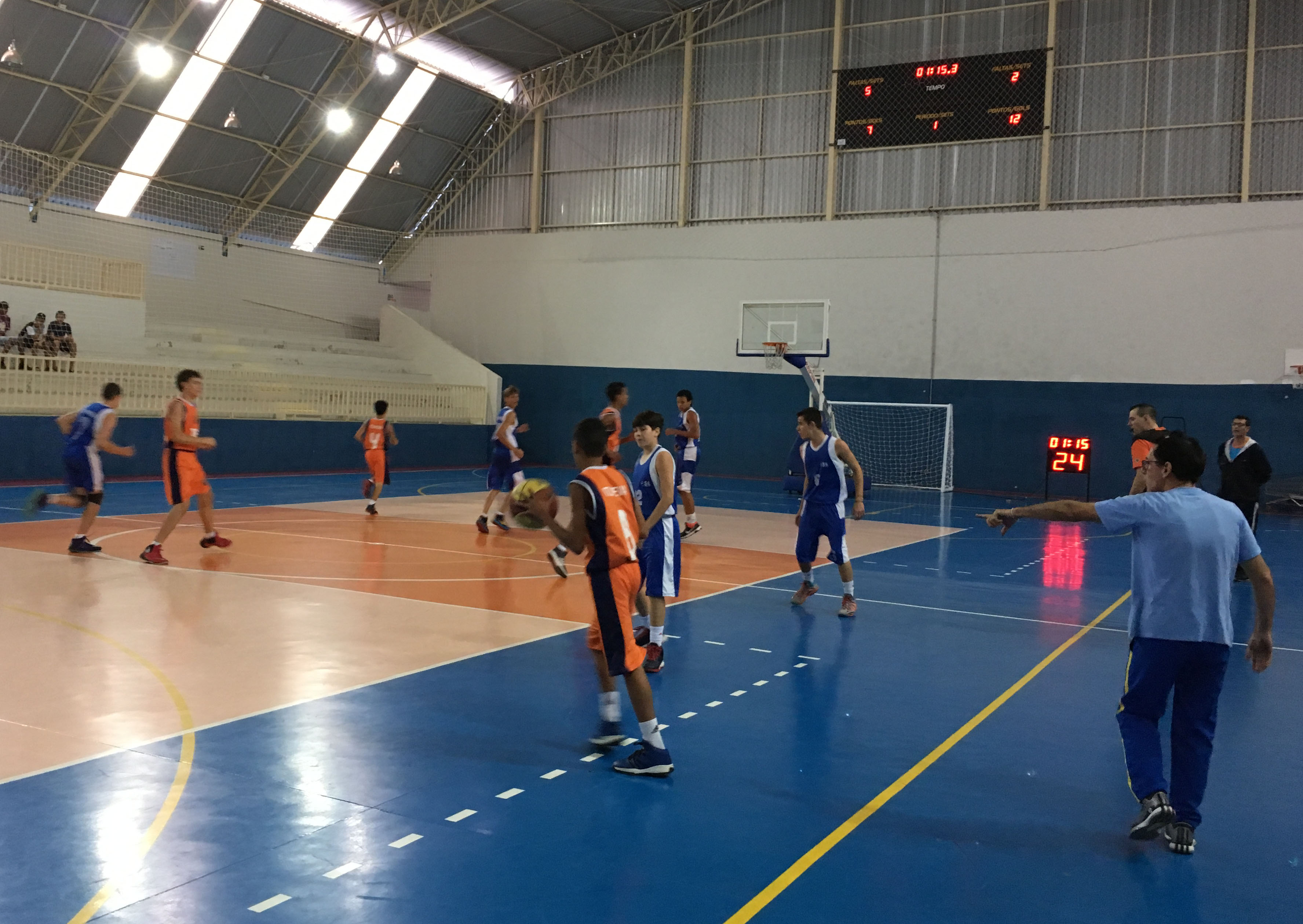 IMG_0267 Basquete masculino Sub-15 não consegue superar Itapira e sofre segunda derrota