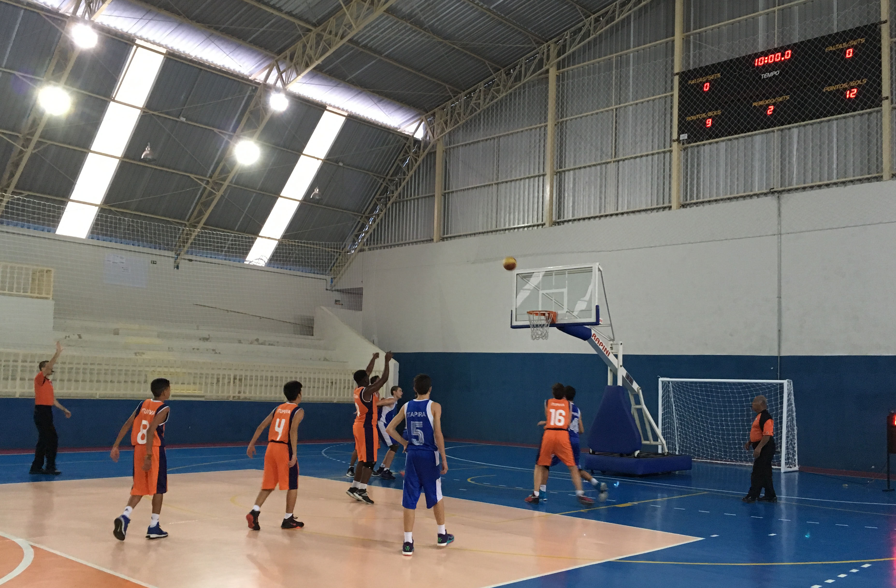 IMG_0270 Basquete masculino Sub-15 não consegue superar Itapira e sofre segunda derrota