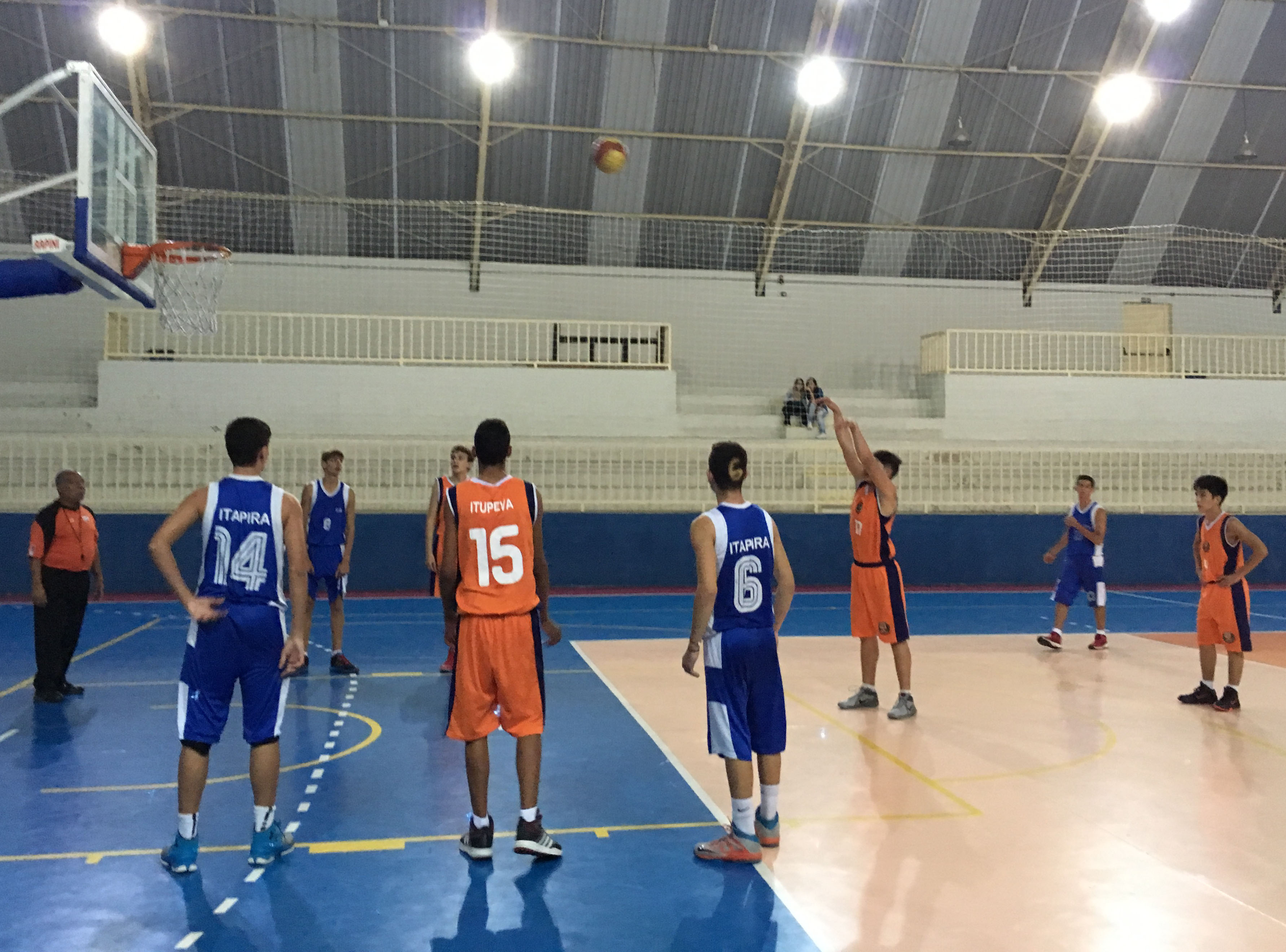 IMG_0286 Basquete masculino Sub-15 não consegue superar Itapira e sofre segunda derrota