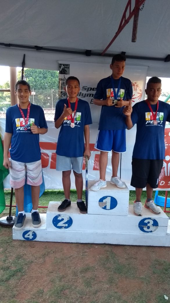 03.06-Torneio-de-Tenis-Kim-8 Atletas do PEPT conquistam vitórias em Torneio de Tênis