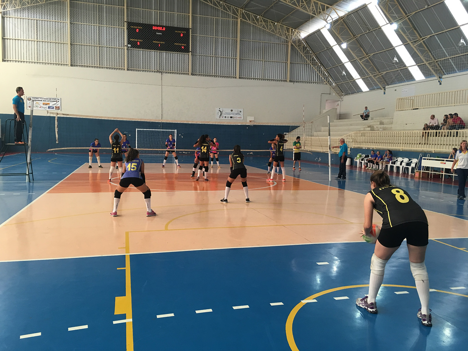 13.09-vôlei-feminino-mirim-19 Vôlei feminino cai diante do Círculo Militar de Campinas