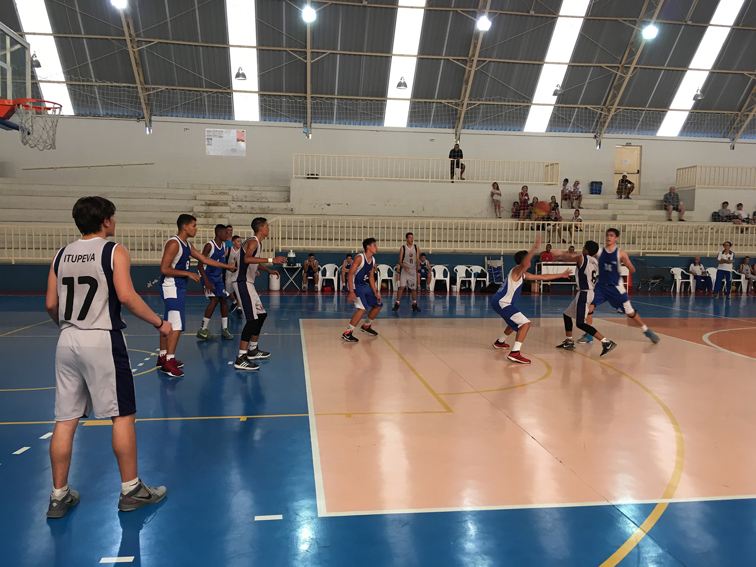 28.09-Basquete-sub-15-masculino-37 Por pouco! Basquete sub-15 deixa vitória escapar nos minutos finais