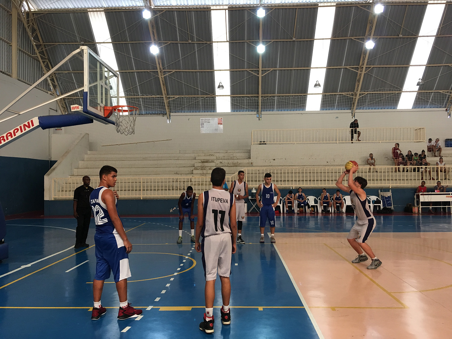 28.09-Basquete-sub-15-masculino-43 Por pouco! Basquete sub-15 deixa vitória escapar nos minutos finais
