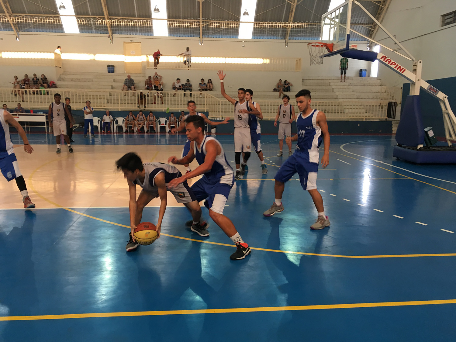 28.09-Basquete-sub-15-masculino-47 Por pouco! Basquete sub-15 deixa vitória escapar nos minutos finais