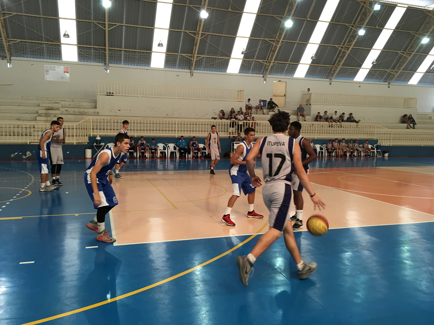 28.09-Basquete-sub-15-masculino-5 Por pouco! Basquete sub-15 deixa vitória escapar nos minutos finais