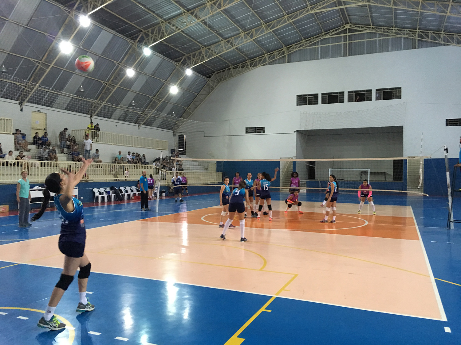 28.09-volei-feminino-adulto-45 Em jogo de superação, vôlei feminino vence Itu