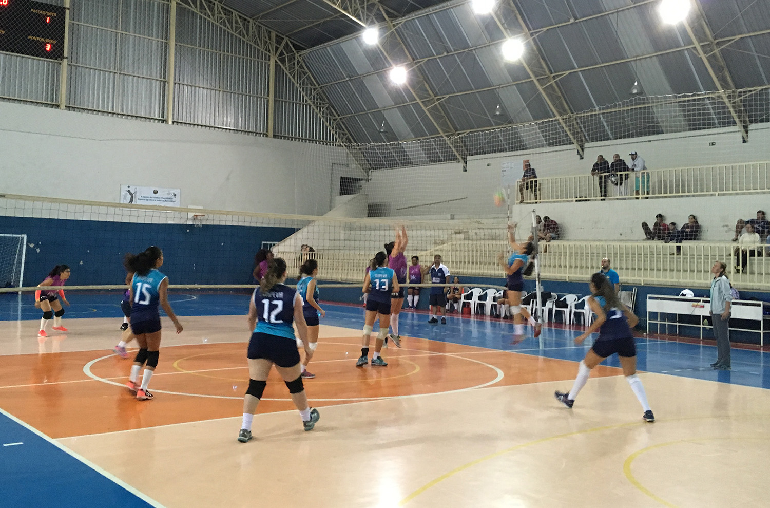 28.09-volei-feminino-adulto-53 Em jogo de superação, vôlei feminino vence Itu