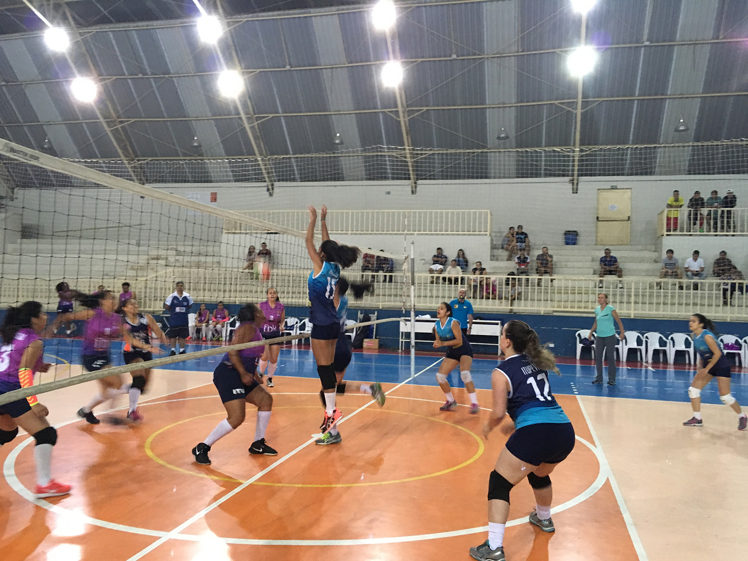 28.09-volei-feminino-adulto-7 Em jogo de superação, vôlei feminino vence Itu