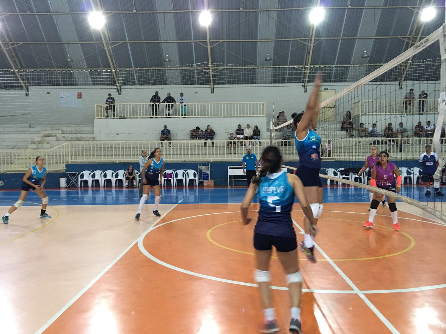 28.09-volei-feminino-adulto-79 Em jogo de superação, vôlei feminino vence Itu
