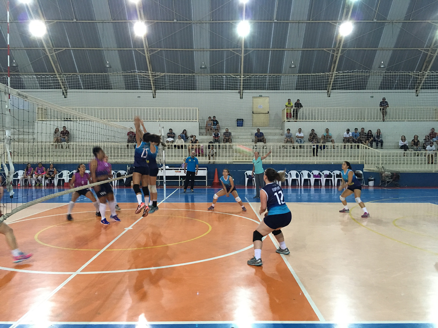28.09-volei-feminino-adulto-8 Em jogo de superação, vôlei feminino vence Itu