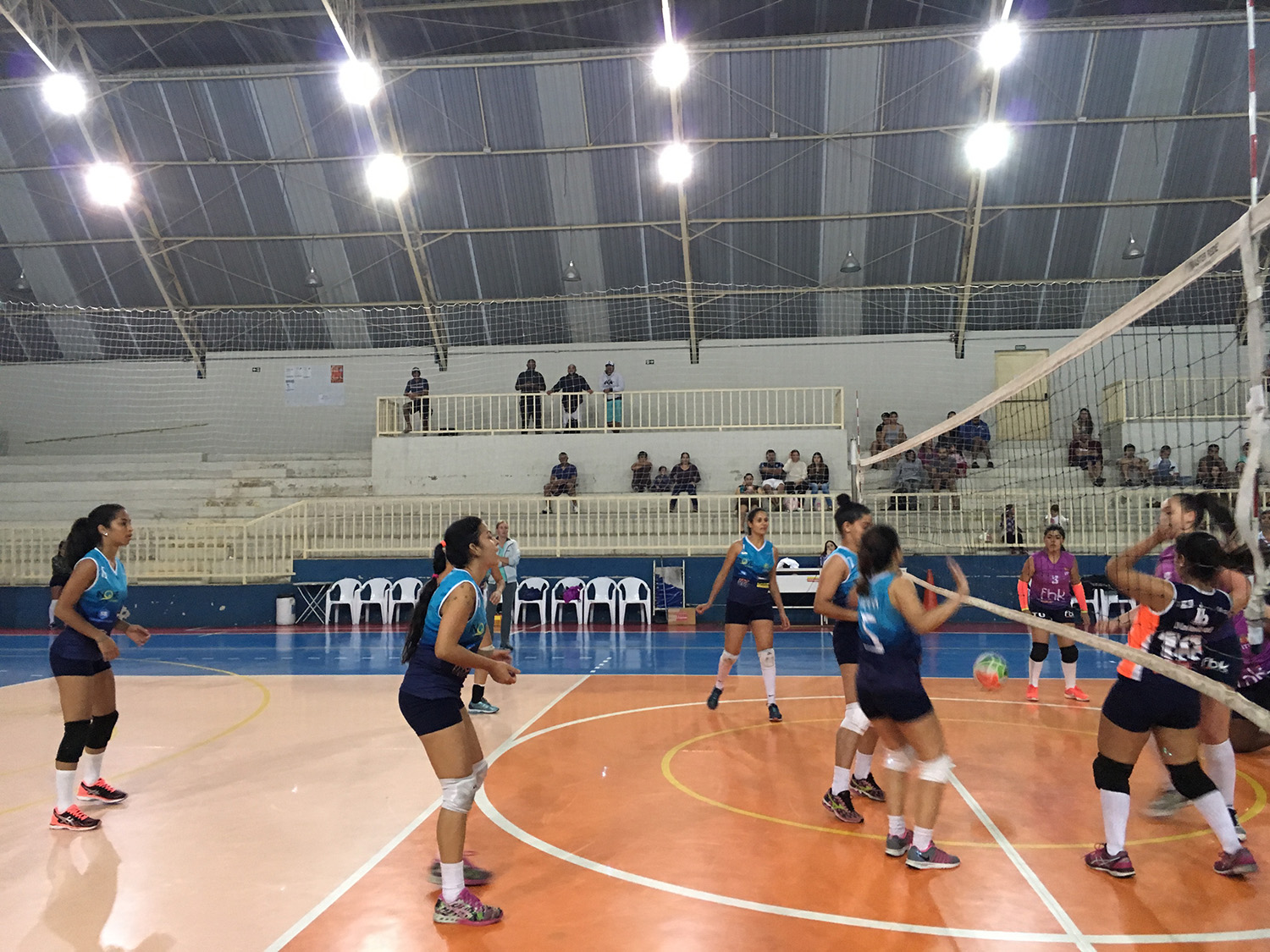 28.09-volei-feminino-adulto-81 Em jogo de superação, vôlei feminino vence Itu