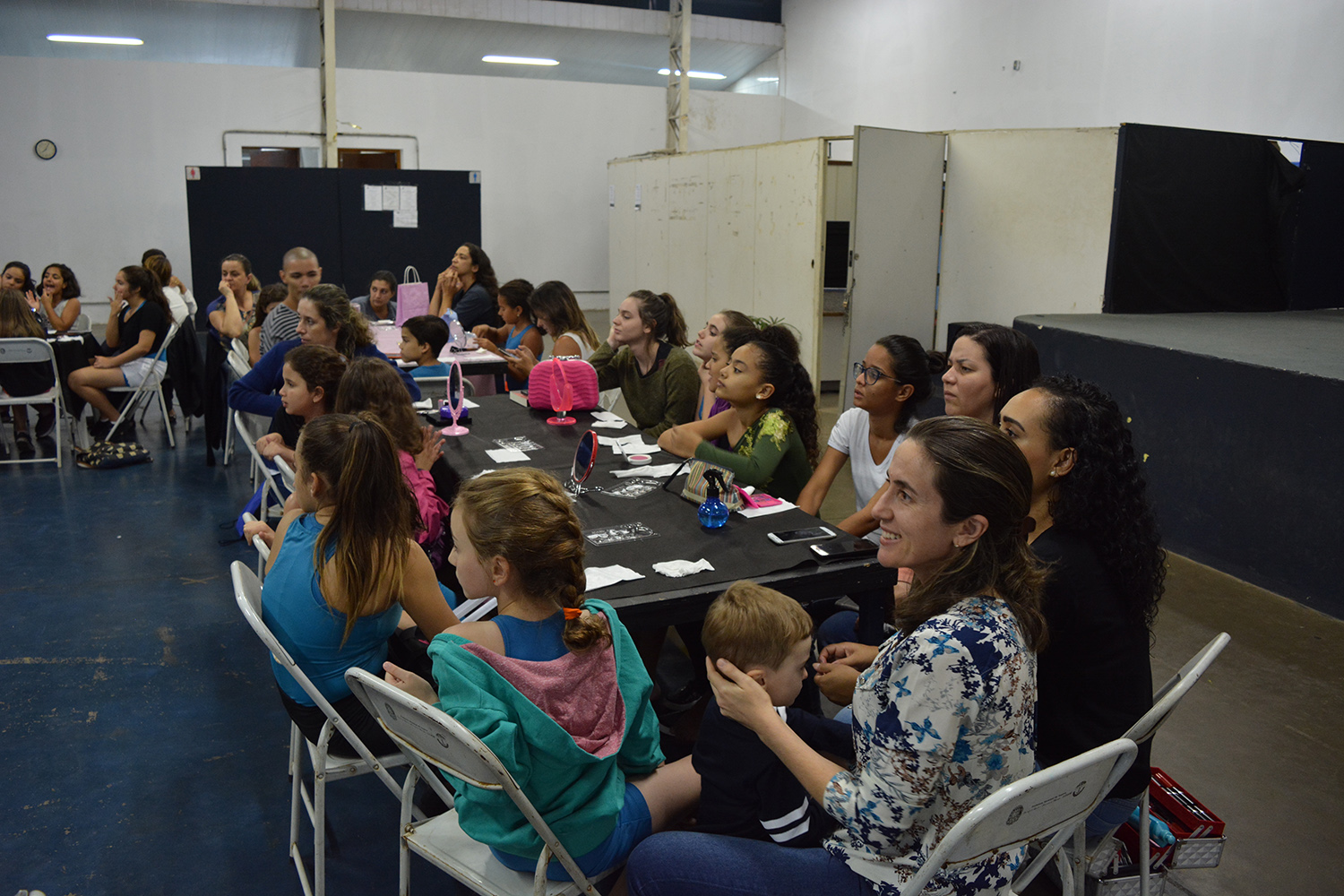 vivencia-automaquiagem-71 Vivência em Automaquiagem Artística reúne mais de 50 participantes