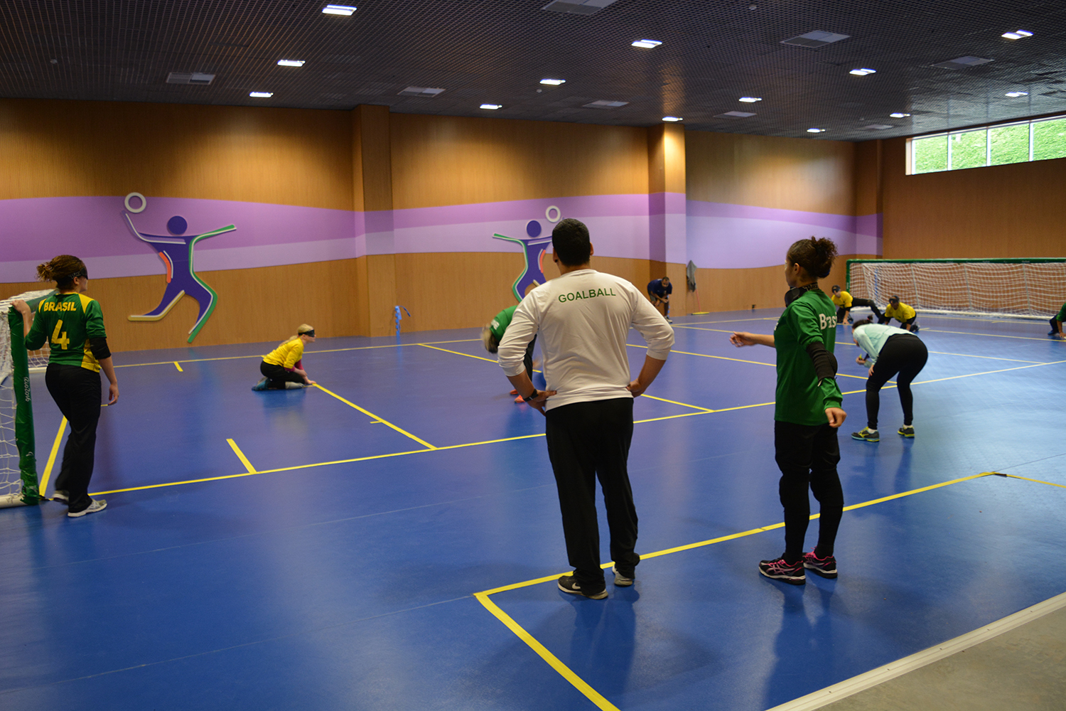 Visita-Centro-Treinamento-Paralímpico-5 Alunos de Ginástica e Circo Social visitam Centro Paralímpico Brasileiro