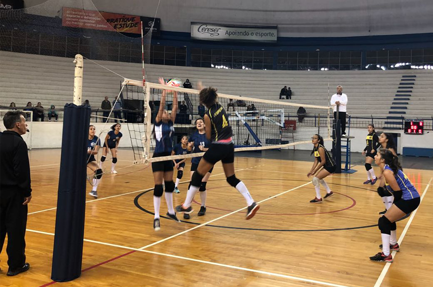 06.09-estreia-jogos-infantil-12 Vôlei estreia com vitória na fase regional dos Jogos Estadual Infantil