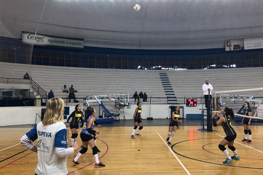 06.09-estreia-jogos-infantil-31 Vôlei estreia com vitória na fase regional dos Jogos Estadual Infantil
