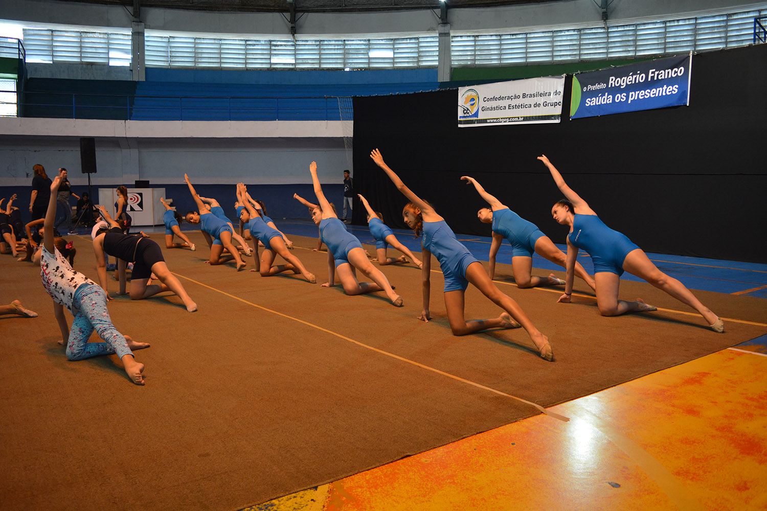 DSC_3004 Ginastas itupevenses participam de curso em Cotia