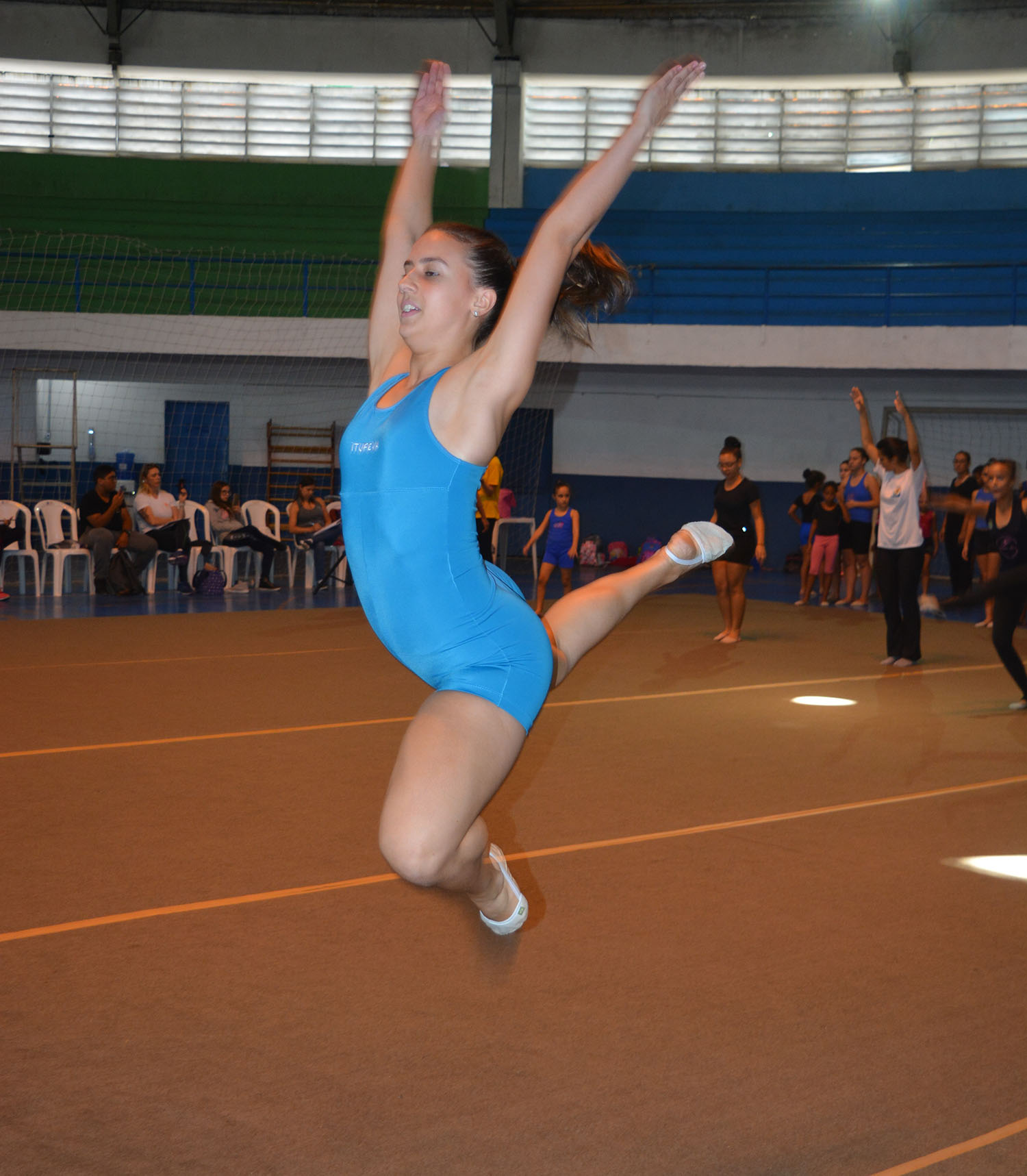 DSC_3046 Ginastas itupevenses participam de curso em Cotia