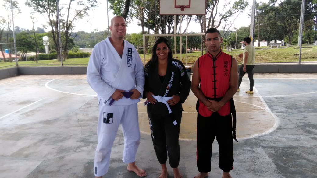 oficina-de-artes-marciais-e-jiu-jitsu-23 Alunos da Jacob Levis recebem oficina de Artes Marciais